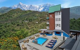Justa Birding Resort & Spa - Best Dhauladhar View Resort